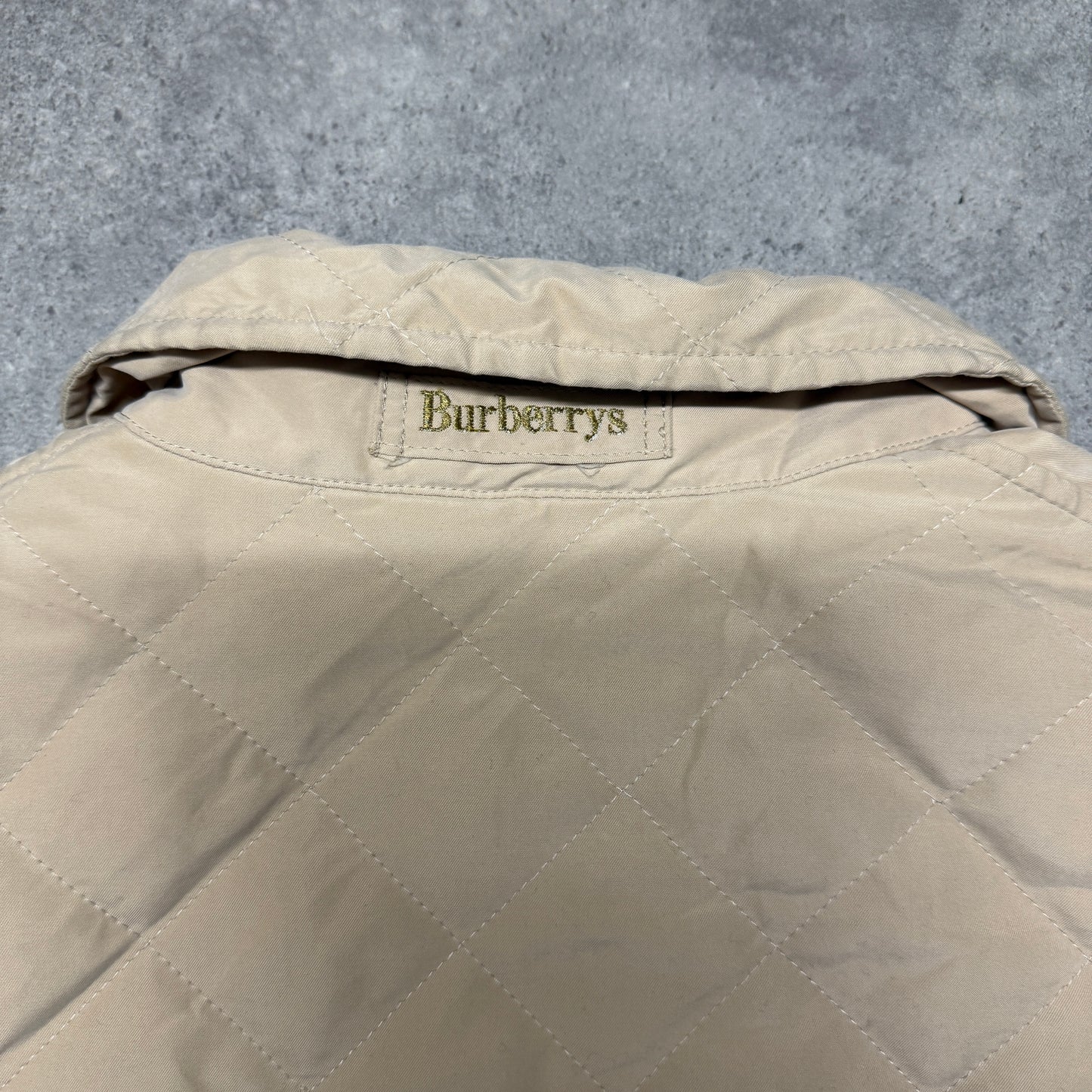 Burberry Quilted Jacket Coat Size XL Beige