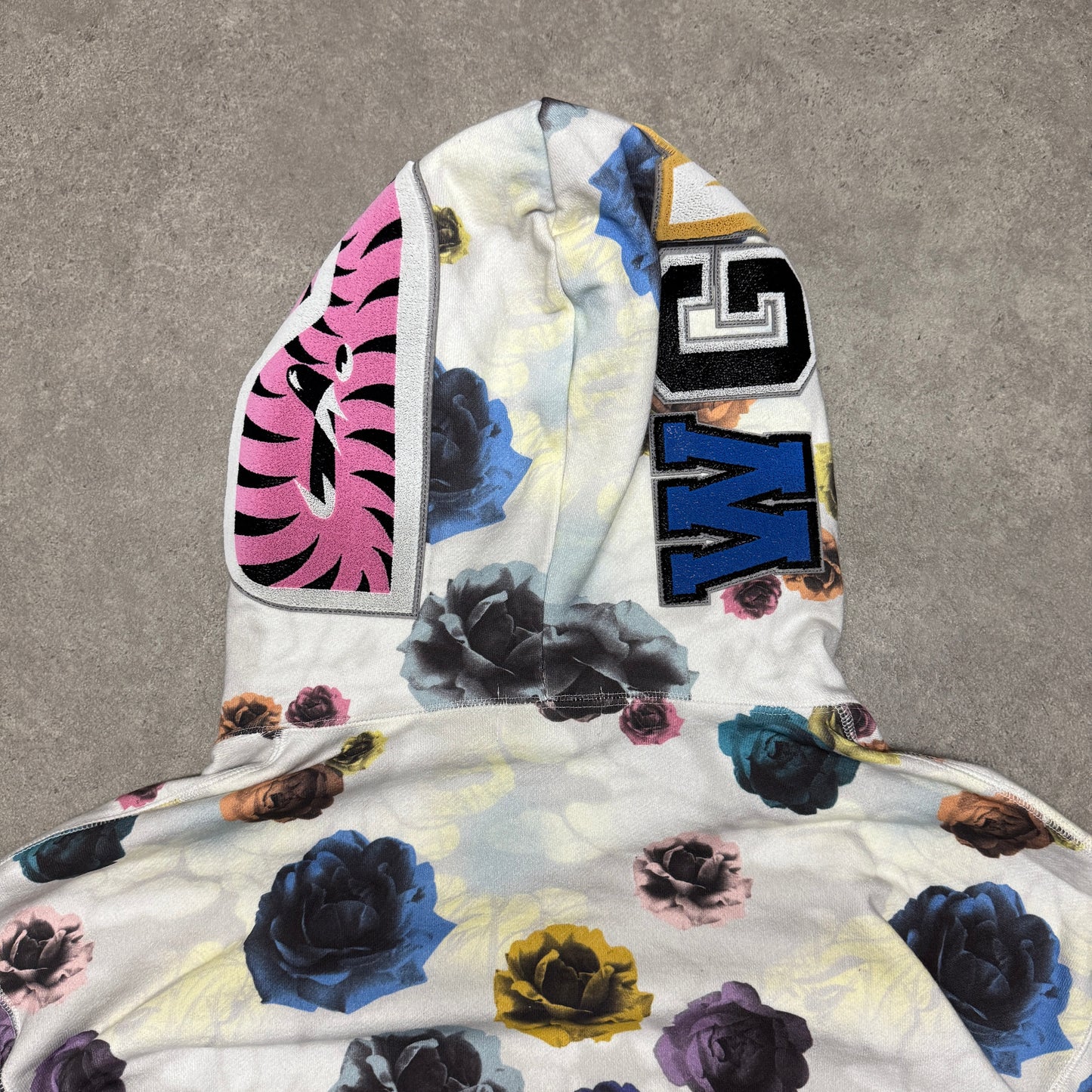 Bape Floral Camo Shark Relaxed Fit Full Zip Hoodie Size XL White